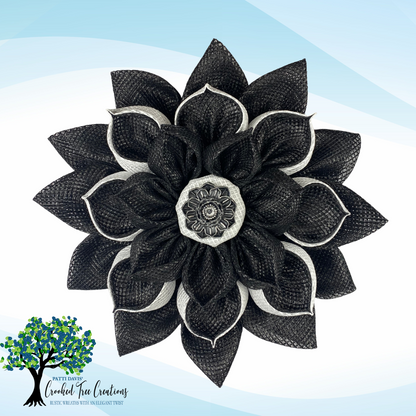 Black and White Daisy Wreath