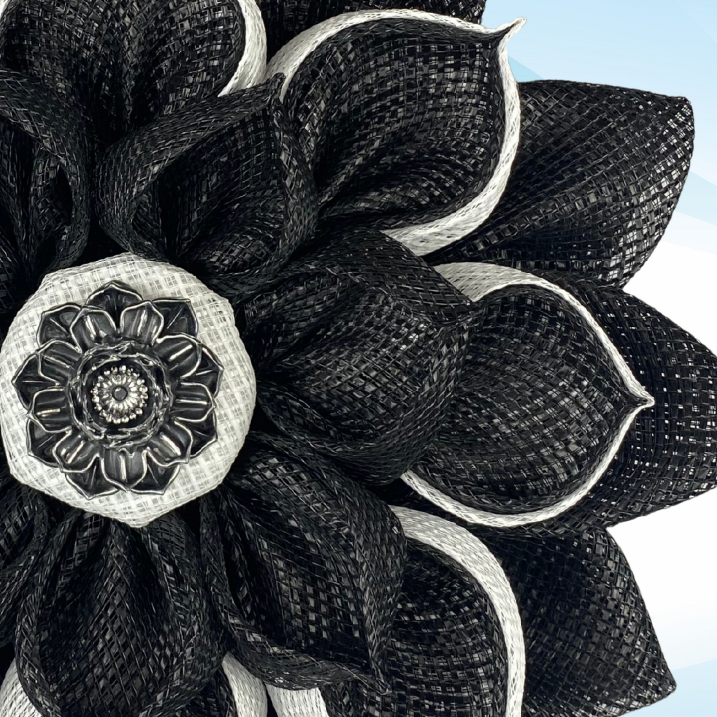 Black and White Daisy Wreath
